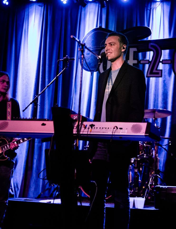 32645237_2120054611343520_640429621547892736_n